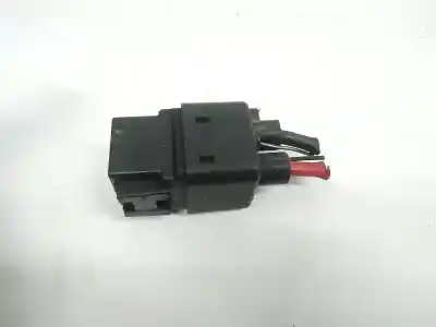 Second-hand car spare part glow plug for volkswagen passat variant (3b6) 2.0 tdi dpf oem iam references 8a0937530  v23136j1006x056