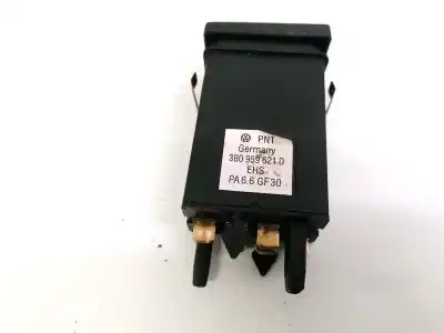 Second-hand car spare part switch for volkswagen passat variant (3b6) 2.0 tdi dpf oem iam references 3b0959621d  