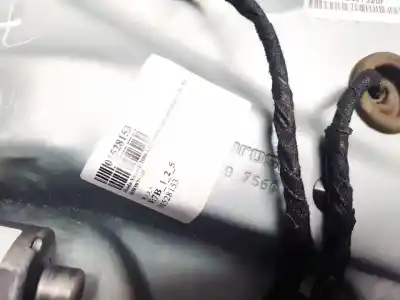 Автозапчасти б/у задний правый стеклорегулятор за skoda superb (3u4) 2.0 tdi dpf ссылки oem iam 3u5839752df  0606290412