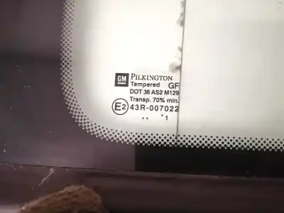 Peça sobressalente para automóvel em segunda mão vidro de custódia triangular traseiro esquerdo por opel zafira a 2.0 dti referências oem iam   