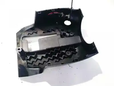 Pezzo di ricambio per auto di seconda mano plastica per mazda 3 lim. (bl) 1.6 16v cat riferimenti oem iam bp4k60231  