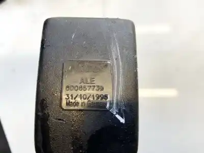 Автозапчасти б/у центральный задний крюк для ремня за audi a4 avant (b5) 1.8 20v turbo ссылки oem iam 8d0857739  
