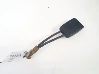 Автозапчасти б/у крюк для ремня задний центральный за audi 80 avant 1.9 tdi ссылки oem iam 893857739e