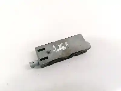 Автозапчастина б/у антенний підсилювач для volkswagen passat b6 (3c2) 2.0 tdi 16v посилання на oem iam 3c9035552