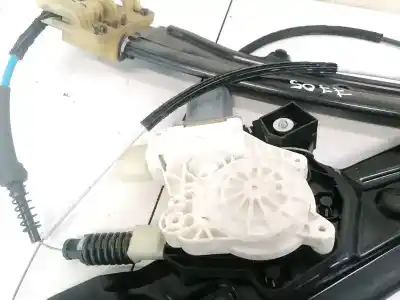 Second-hand car spare part left front window motor for bmw 5-series, f07/f10 /f11 2010.03 - 2016.12 2.0 d 135kw 2010.03 --> oem iam references 72715639 Second-hand car spare part left front window motor for bmw 5-series, f07/f10 /f11 2010.03 - 2016.12 2.0 d 135kw 2010.03 --> oem iam references 72715639