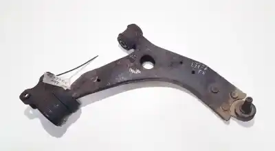 Peça sobressalente para automóvel em segunda mão braço de suspensão inferior dianteiro direito por volvo v50 (545) 2.0 d referências oem iam 