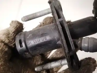 Автозапчасти б/у цилиндр сцепления за opel insignia a (g09) 2.0 cdti (68) ссылки oem iam 55561916  