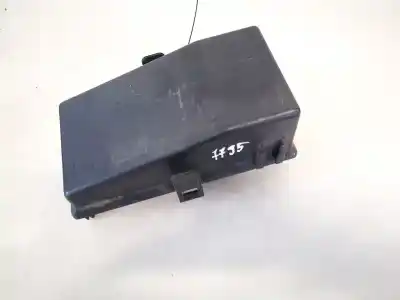 Peça sobressalente para automóvel em segunda mão caixa de fusíveis e relés por opel vectra b caravan 2.0 dti referências oem iam 09136102