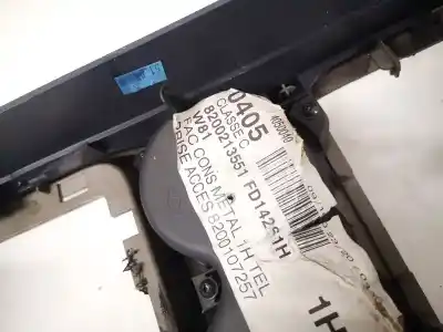 Автозапчастина б/у пластика для renault espace iv (jk0) 2.2 dci turbodiesel посилання на oem iam 8200213551  