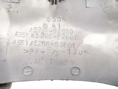 Second-hand car spare part front decorative moulding for toyota yaris (ncp1/nlp1/scp1) 1.0 linea luna oem iam references 4528652901  45286-52901, 45286-52900