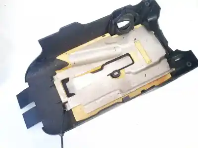 Pezzo di ricambio per auto di seconda mano plastica per audi a2 (8z) 1.4 16v riferimenti oem iam 8z0953516a  8z0953512a