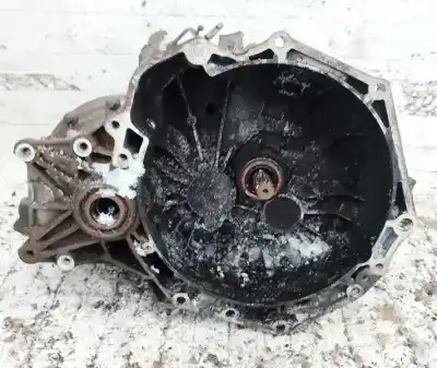 Peça sobressalente para automóvel em segunda mão caixa de velocidades por opel vectra b caravan 2.0 dti referências oem iam f23