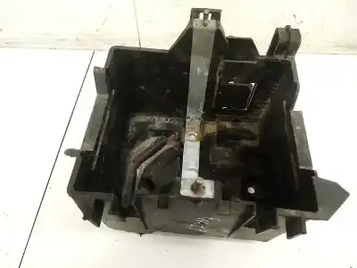 Peça sobressalente para automóvel em segunda mão suporte por mazda 2 (dy) 1.4 referências oem iam 2s6110723