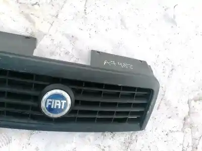 Автозапчасти б/у передняя решетка за fiat doblo (119) 1.9 jtd elx / dynamic ссылки oem iam 735395576  