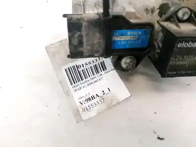Peça sobressalente para automóvel em segunda mão sensor de pressão por opel vectra b caravan 2.0 dti referências oem iam 0281002437  