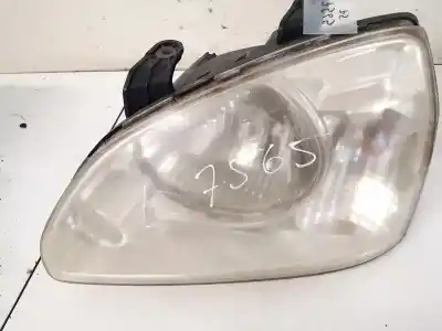 Peça sobressalente para automóvel em segunda mão farol / farolim esquerdo por kia carens 2.0 crdi ex monovolumen referências oem iam 