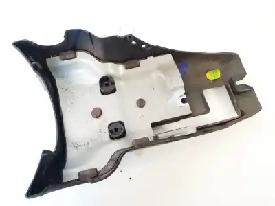 Pezzo di ricambio per auto di seconda mano plastica per volvo v50 (545) 2.0 d riferimenti oem iam 30680133  
