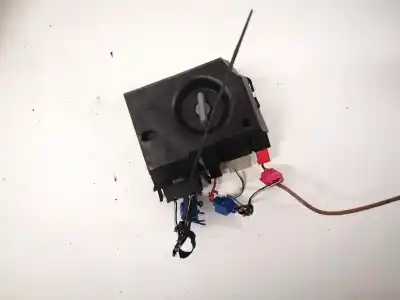 Peça sobressalente para automóvel em segunda mão suporte de lâmpada por audi a6 avant (c4) 2.5 tdi referências oem iam thk81