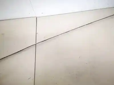 Peça sobressalente para automóvel em segunda mão plásticos por audi a6 avant (c4) 2.5 tdi referências oem iam 