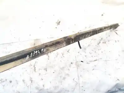 Peça sobressalente para automóvel em segunda mão embaladeira lado esquerdo (corte) por opel vectra b caravan 2.0 dti referências oem iam 24423557