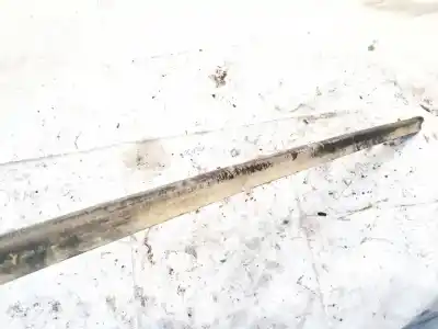 Peça sobressalente para automóvel em segunda mão embaladeira lado direito (corte) por opel vectra b caravan 2.0 dti referências oem iam 