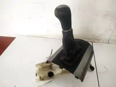 Second-hand car spare part gear lever for toyota rav 4 (a2) 2.0 d-4d 4wd oem iam references 