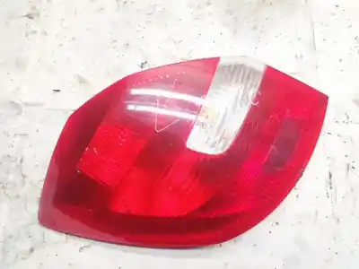 Second-hand car spare part left tailgate light for skoda fabia (5j2 ) 1.2 oem iam references 5j6945111a