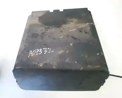 Peça sobressalente para automóvel em segunda mão caixa de fusíveis e relés por opel meriva b 1.7 16v cdti referências oem iam 93363144