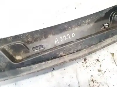 Peça sobressalente para automóvel em segunda mão grelha torpedo curcuvan por skoda octavia combi (1z5) 1.9 tdi dpf referências oem iam 1z1819415f  