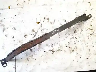 Pezzo di ricambio per auto di seconda mano plastica per hyundai i30 1.6 crdi cat riferimenti oem iam 