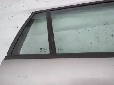 Pezzo di ricambio per auto di seconda mano plastica per opel vectra b caravan 2.0 dti riferimenti oem iam   