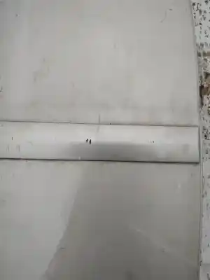 Pezzo di ricambio per auto di seconda mano plastica per opel vectra b caravan 2.0 dti riferimenti oem iam   