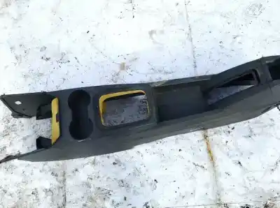 Peça sobressalente para automóvel em segunda mão plásticos por opel meriva b 1.7 16v cdti referências oem iam 13124048