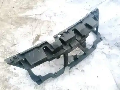 Tweedehands auto-onderdeel voorpaneel voor renault scenic ii 1.5 dci diesel oem iam-referenties 8200140174