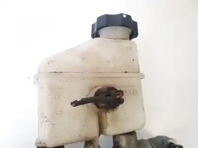 Pezzo di ricambio per auto di seconda mano pompa freni per kia ceed (ed) 1.6 crdi 115 riferimenti oem iam 