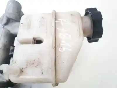 Pezzo di ricambio per auto di seconda mano pompa freni per kia ceed (ed) 1.6 crdi 115 riferimenti oem iam   