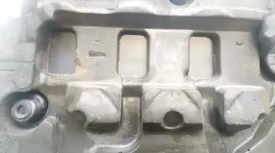 Автозапчасти б/у крышка двигателя за toyota rav 4 (a2) 2.0 d-4d 4wd ссылки oem iam   