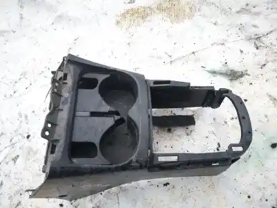 Second-hand car spare part plastics for toyota rav 4 (a2) 2.0 d-4d 4wd oem iam references 5562542010