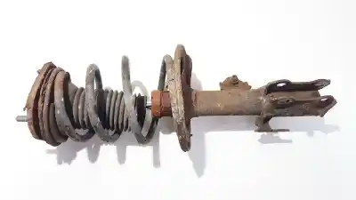 Tweedehands auto-onderdeel schokbreker rechts voor voor toyota verso 2.0 d-4d cat oem iam-referenties 