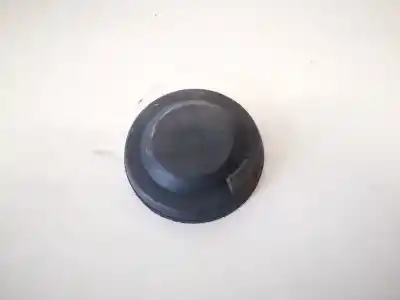 Second-hand car spare part plastics for opel meriva b 1.7 16v cdti oem iam references 