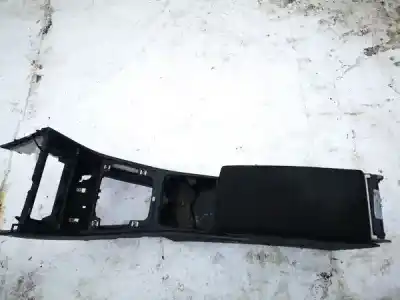 Peça sobressalente para automóvel em segunda mão apoio de braço consola central por volkswagen passat b6 (3c2) 2.0 tdi 16v referências oem iam 3c0863319q