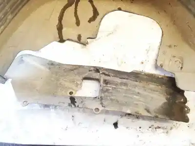 Peça sobressalente para automóvel em segunda mão plásticos por chrysler sebring (js) 2.0 crd referências oem iam 