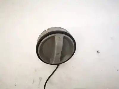 Second-hand car spare part outer fuel cap for toyota corolla (e12) 2.0 d-4d sol berlina oem iam references 