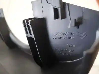 Автозапчастина б/у передні молдинги для citroen c5 ii (rc_) 1.6 hdi (rc8hzb) посилання на oem iam 9682430577  9682431277