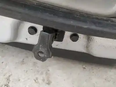 Second-hand car spare part hinge for chevrolet captiva 2.0 diesel cat oem iam references   