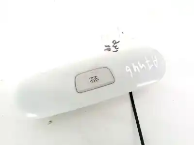 Second-hand car spare part interior light for audi a5 (8t3) 1.8 tfsi oem iam references 8t0947111