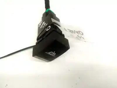 Second-hand car spare part switch for kia sorento 2.5 crdi ex oem iam references 864w03000