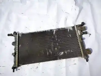 Second-hand car spare part water radiator for opel corsa b 1.0 12v cat (x 10 xe / lw3) oem iam references 90531547