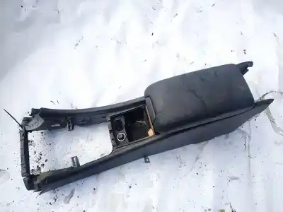 Автозапчастина б/у центральний подлокник для mercedes w203, 2000.05 - 2004.02 c 220 cdi (203.006) 105kw 2000.05 - 2007.02 посилання на oem iam e037611021