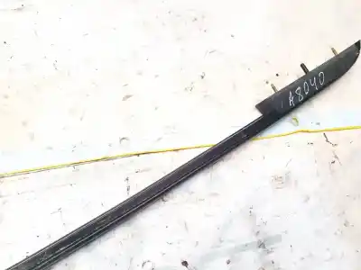 Pezzo di ricambio per auto di seconda mano plastica per kia sorento 2.5 crdi ex riferimenti oem iam 867873e000  86787-3e000